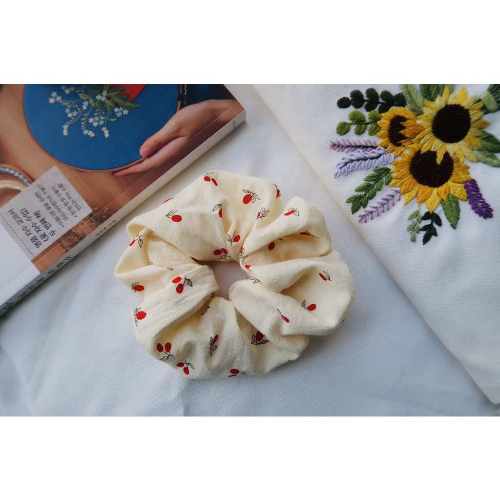 Dây buộc tóc, cột tóc vải Scrunchies MIA Họa Tiết Vintage Hàn Quốc