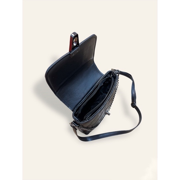 Túi Xách Đeo chéo khóa xoay Oxatyl Da PU mềm phù hợp mang đi chơi, dạo phố