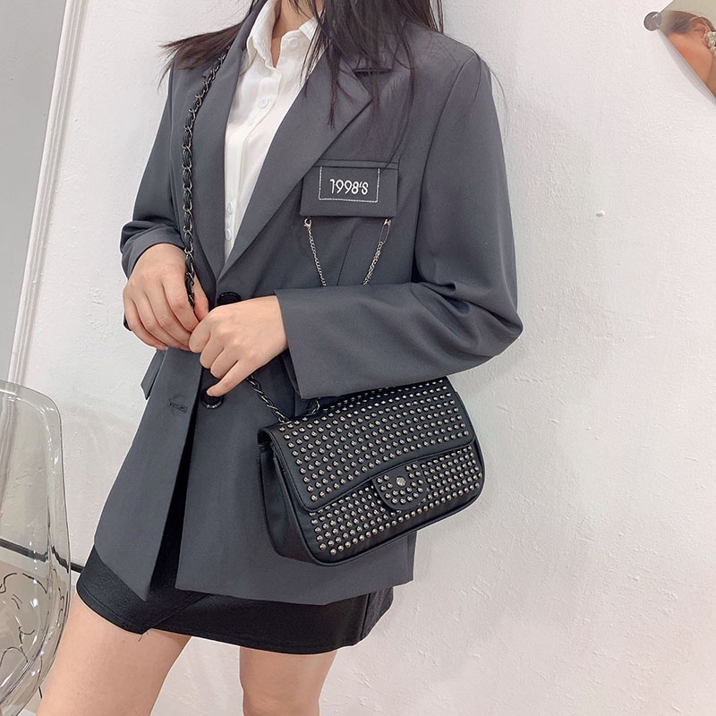 Túi Đeo Chéo Nhỏ Hình Vuông Đính Đinh Tán Thời Trang Đường Phố Cho Nữ