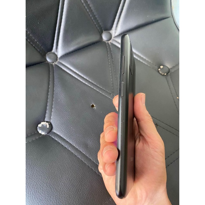 Điện thoại Samsung Galaxy A03s Ram 4gb Màn hình 6.5" pin 5000 mAh. Bảo hành 12 tháng. Lỗi 1 đổi 1 trong 30 ngày đầu tiên