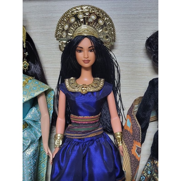 Búp bê barbie dolls of the world