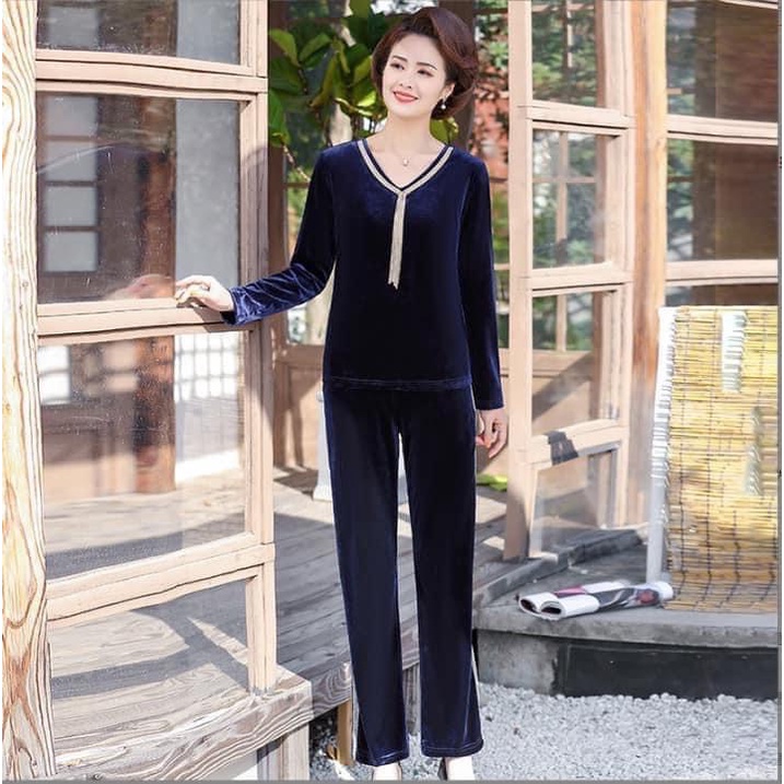 Bộ đồ nhung thu đông cho mẹ trung niên
