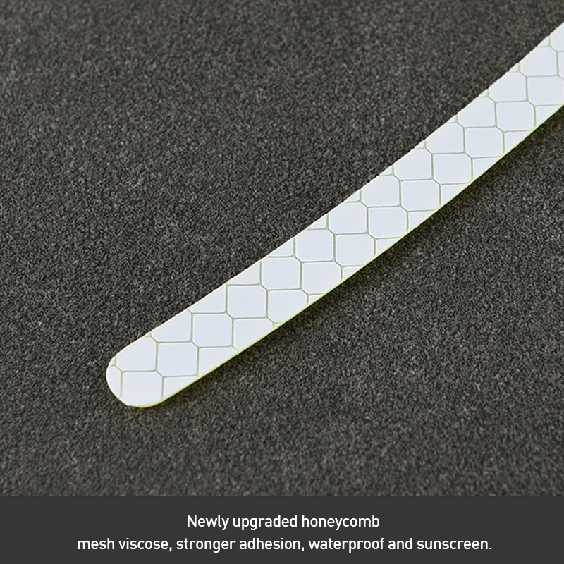 Bộ 20 Miếng Dán Phản Quang Trang Trí Trục Bánh Xe Hơi / Xe Máy