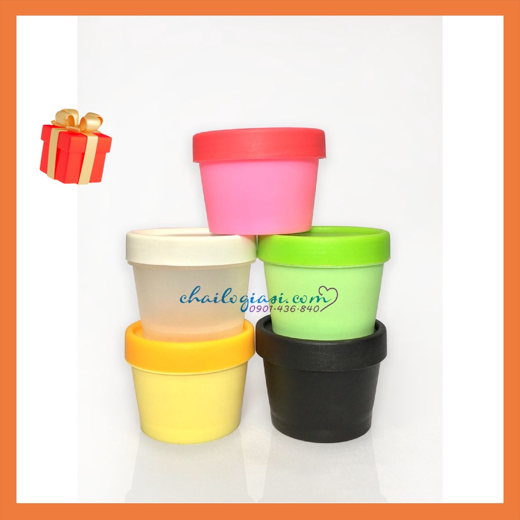 HŨ KEM NHỰA 100 GR ĐỦ MÀU ĐỦ SIZE