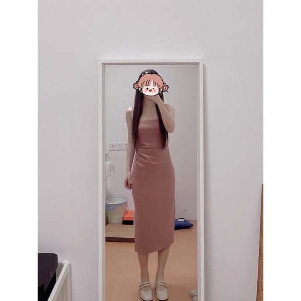Sét váy hai dây ôm body + Áo khoác len cardigan dáng dài