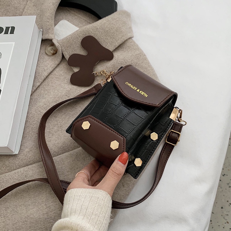 Túi đeo chéo nữ mini phong cách trẻ trung ca tính AVAISTORE TD10
