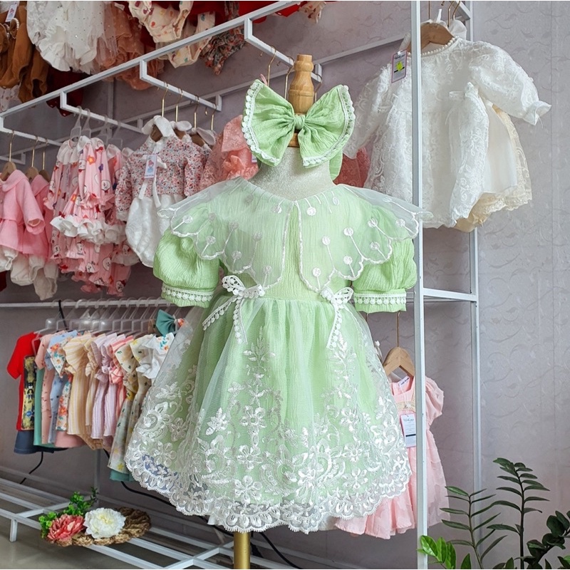 Váy Lolita Màu Xanh Cốm Cho Bé Gái 3 Đến 17kg Chất Đũi Xốp Nhún Phối Ren
