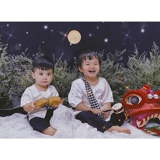 Bà ba trắng kèm khăn rằn cho bé trai bé gái
