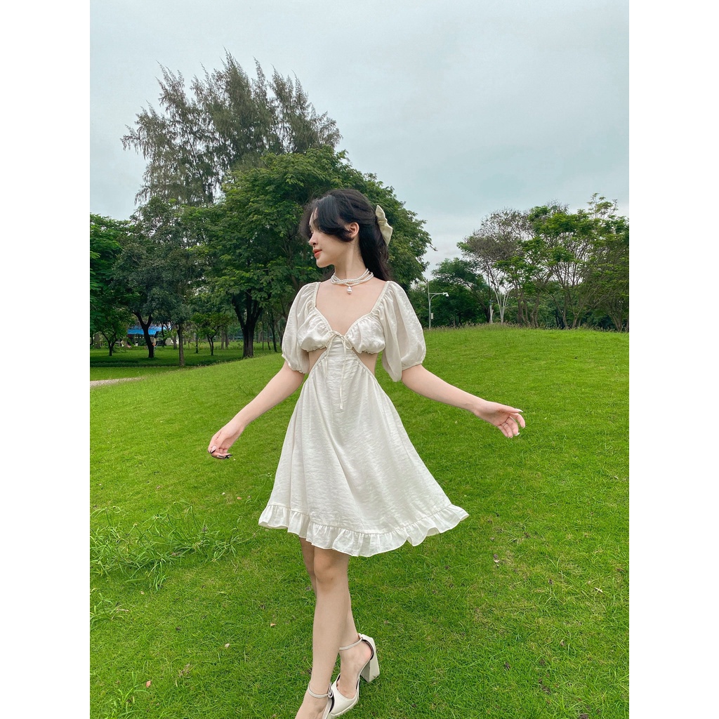 Đầm xòe cut-out