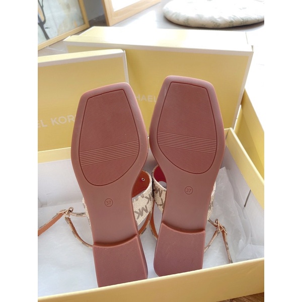 Dép sandan MK