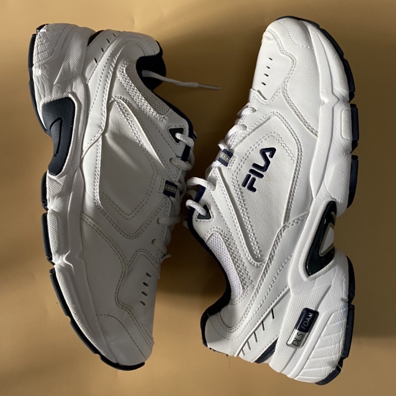 Giày chính hãng đã qua sử dụng