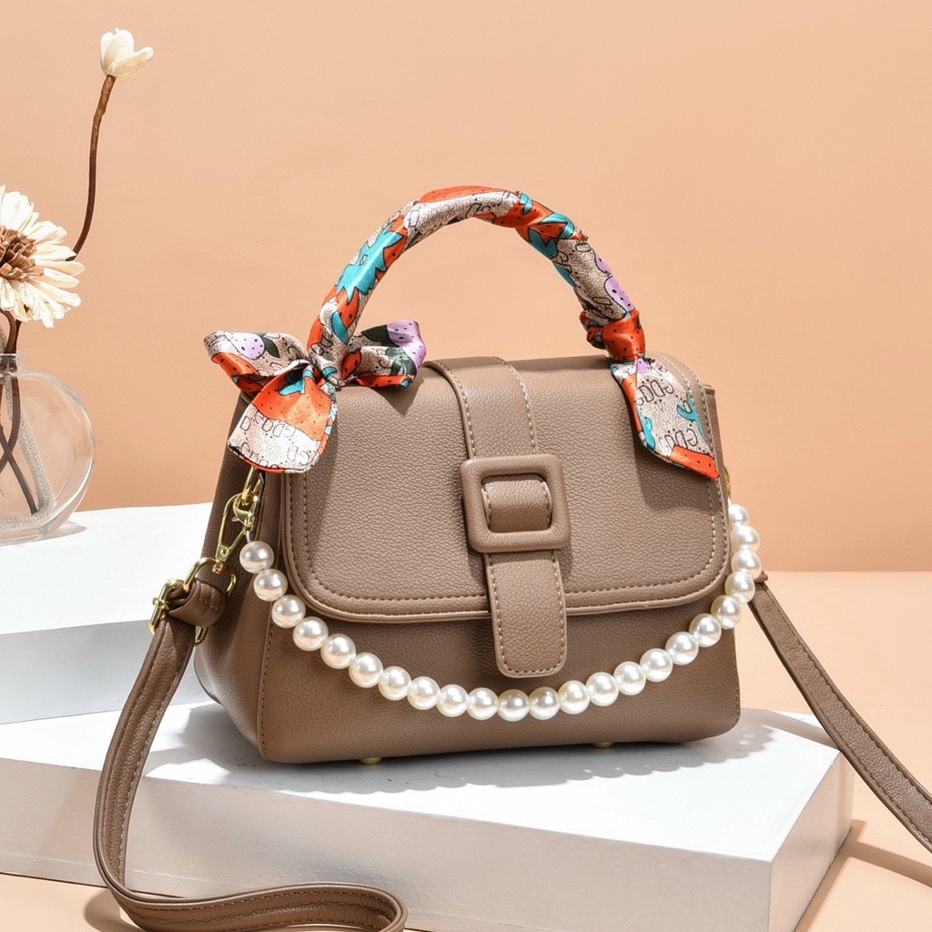 Túi xách đeo chéo vai nữ phối quai ngọc trai kèm khăn tết cầm tay màu đen ghi nâu hồng thời trang đi chơi Putin Shop