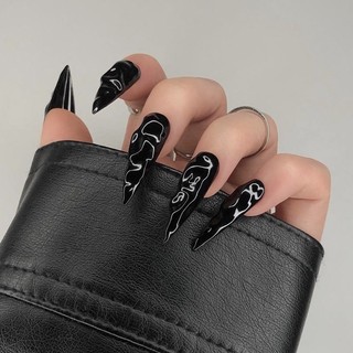 Nail box, móng giả thiết kế đen vẽ gel nổi