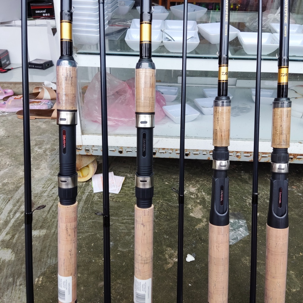 Cần câu lure DAIWA SWEEPFIRE