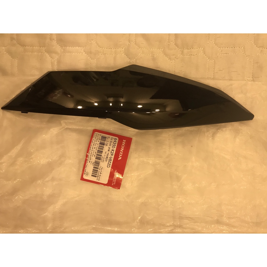 Ốp nhựa pha đèn  Winner X V3 zin chính hãng Honda