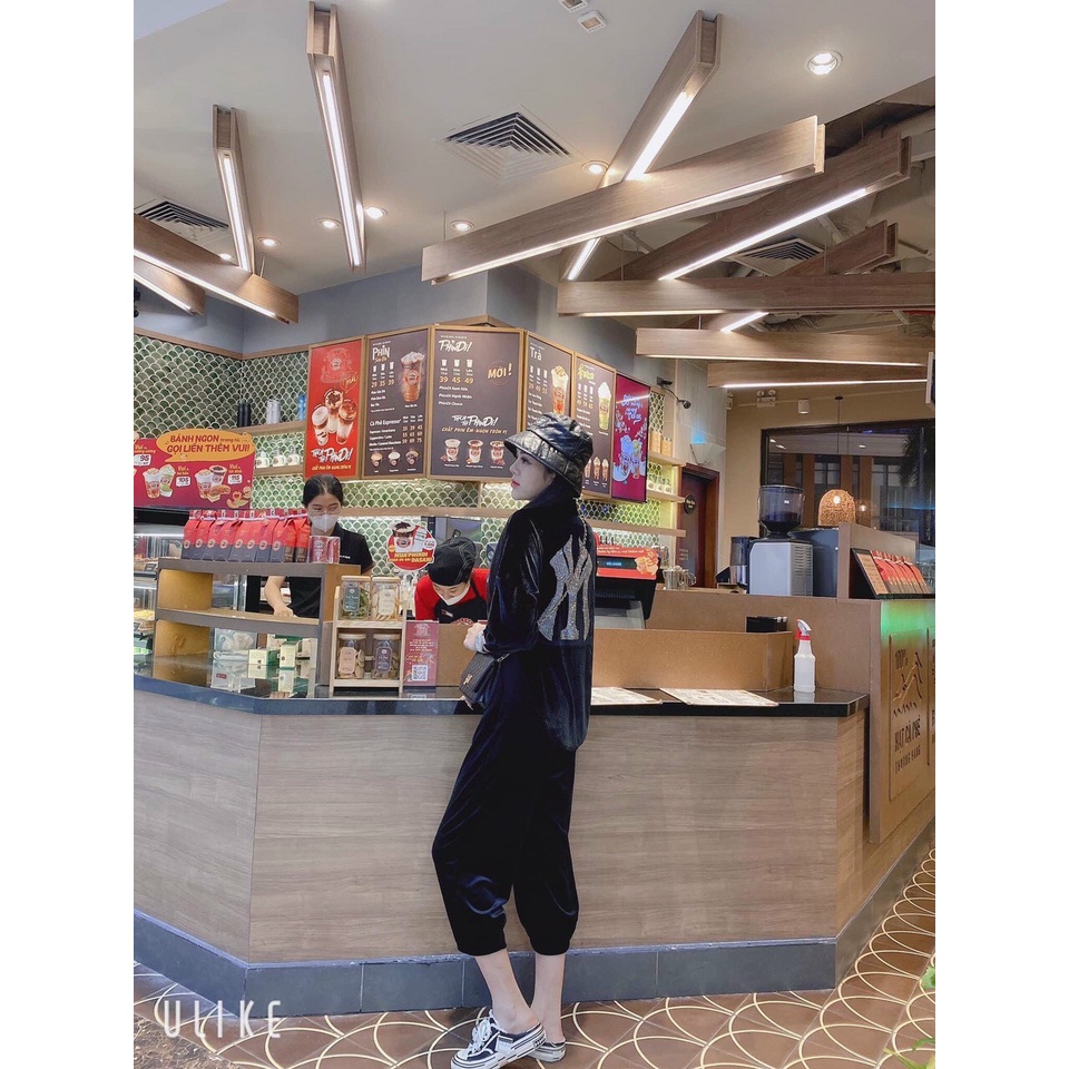 BỘ NHUNG ĐÍNH ĐÁ CHẤT NHUNG VELVET CAO CẤP ĐÔI CÁNH VÀ NY NỮ HOT TREND