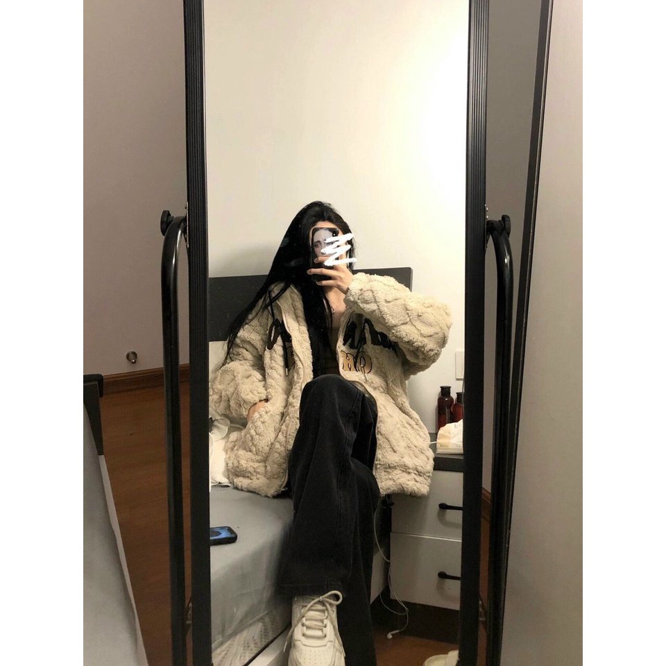 💃 Áo Khoác Lông Unisex CHANJOO Thêu Chữ Dáng Thụng HOT