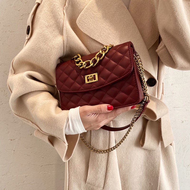 Túi Đeo Chéo Hình Vuông Nhỏ Màu Đen Thời Trang Cho Nữ