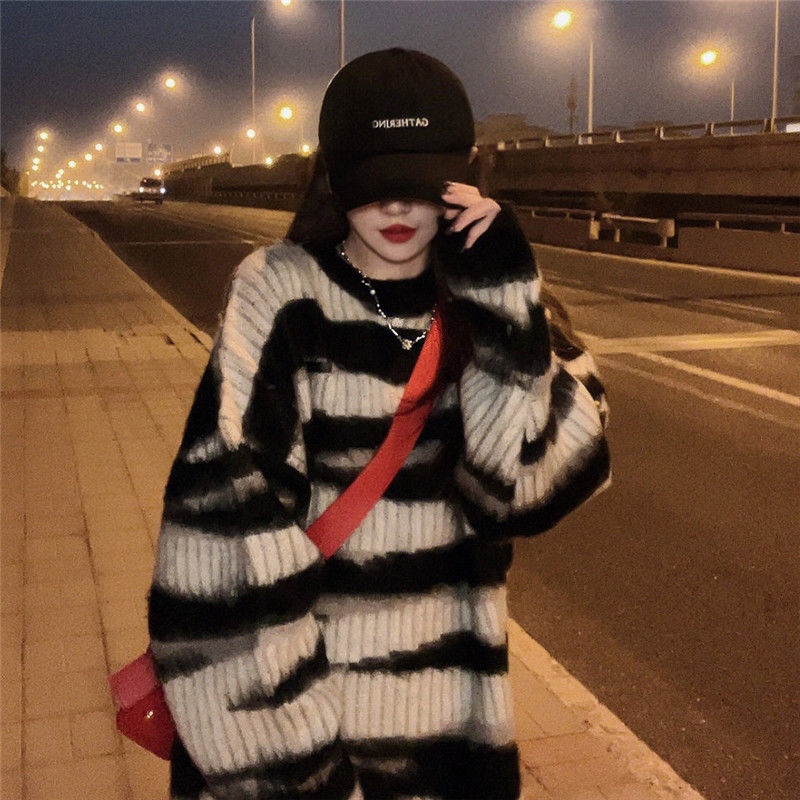 Áo Sweater Cổ Tròn Mềm Mại In Họa Tiết Ngựa Vằn Phong Cách Retro Hàn Quốc Cho Nữ