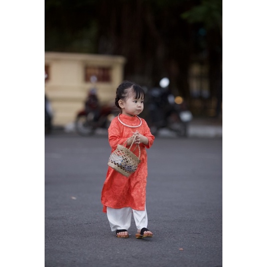 Áo Dài Cho bé gái áo dài truyền thống