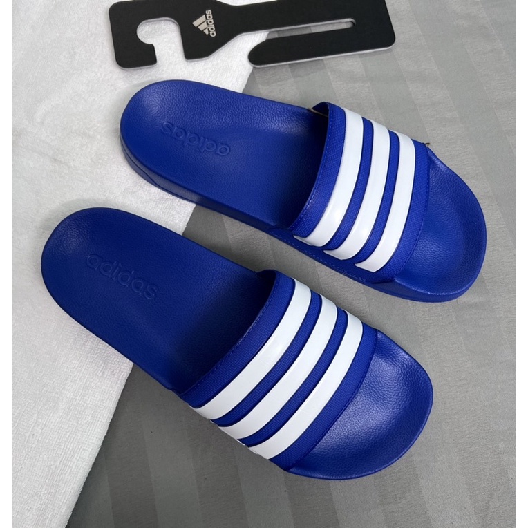 Dép Adidas Adilette chính hãng mã sp GW1048. Shop đảm bảo 100%. không đúng bồi hoàn gấp 5