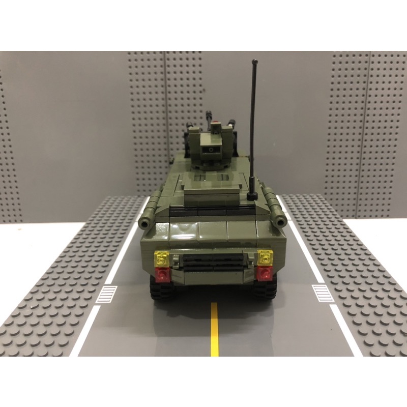 Lego xe thiết giáp chở quân hạng nặng BTR -82 của QĐ Nga 🇷🇺 - hàng MOC