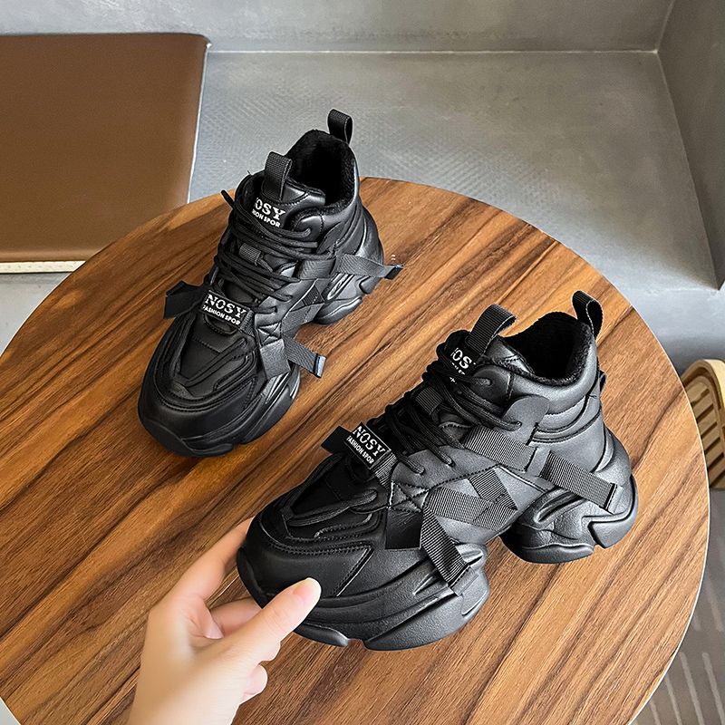 Giày Thể Thao Đế Dày Siêu Nhẹ Phong Cách Mới