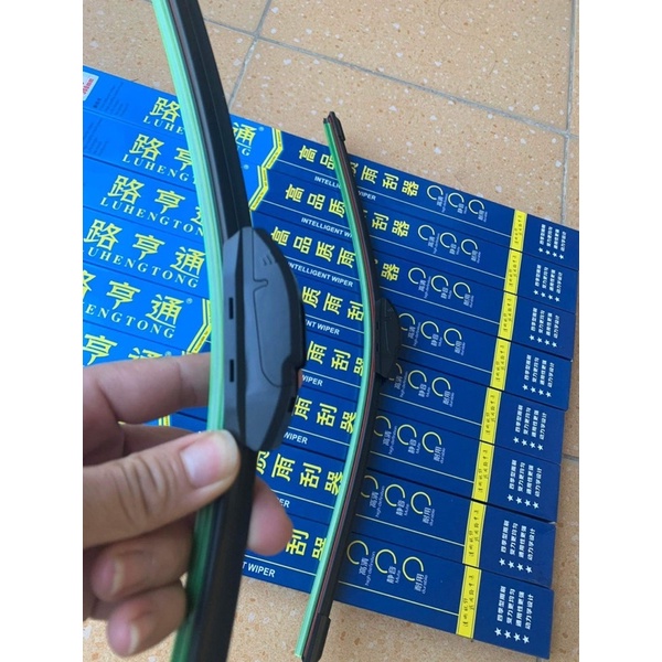 Gạt mưa silicon 2 lưỡi