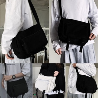 Túi đeo chéo hộp đen - trắng kiểu dáng classic giá rẻ đựng vừa sách vở A4