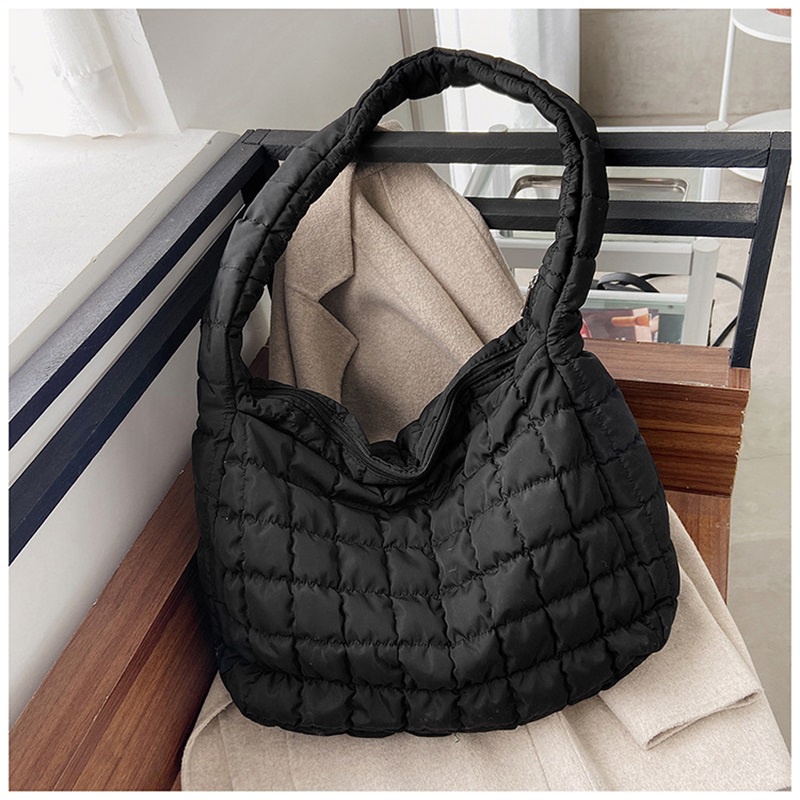 Có thể bán buôn Túi đeo vai dung tích lớn Phong cách  đơn giản nhẹ nhàng thiết kế xếp ly Messenger để sử dụng hàng ngày Đi du lịch mua sắm Ilikebag Hàng giao ngay