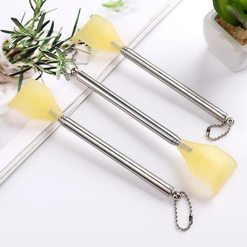 ( Túi 5 cái ) Gậy gãi lưng Inox - Mẫu tay nhựa K80