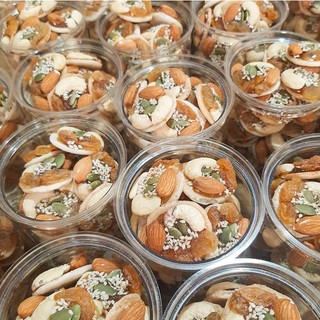 Kẹo Hạt Điều Hạnh Nhân