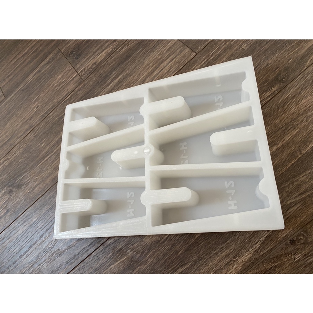 🌻⭐🌻⭐ Khuôn đúc con kê, khuôn đúc cục kê bê tông H12  🌻⭐