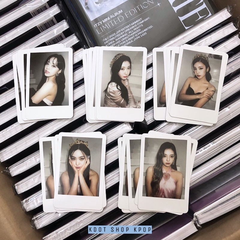 Bộ ảnh ITZY Checkmate