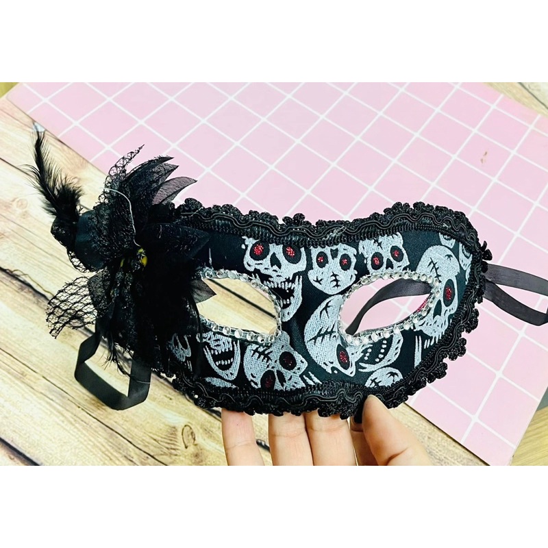 Mặt nạ hoá trang đính đá kim sa lông vũ