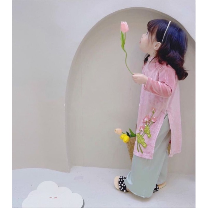 Set 3 chi tiết  áo dài nhung thêu hoa sen kèm bờm ngọc  xinh xắn bé gái .