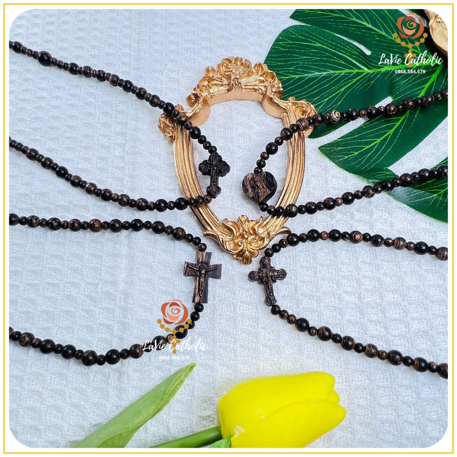 Tràng Hạt Mân Côi 50 Hạt Trầm Hương Sánh Chìm Đeo Tay LaVie Catholic