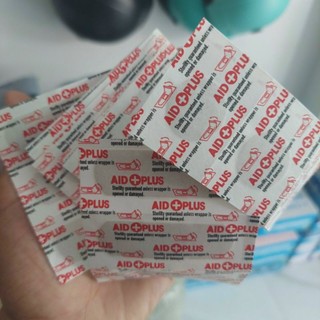 hộp băng cá nhân 100 miếng