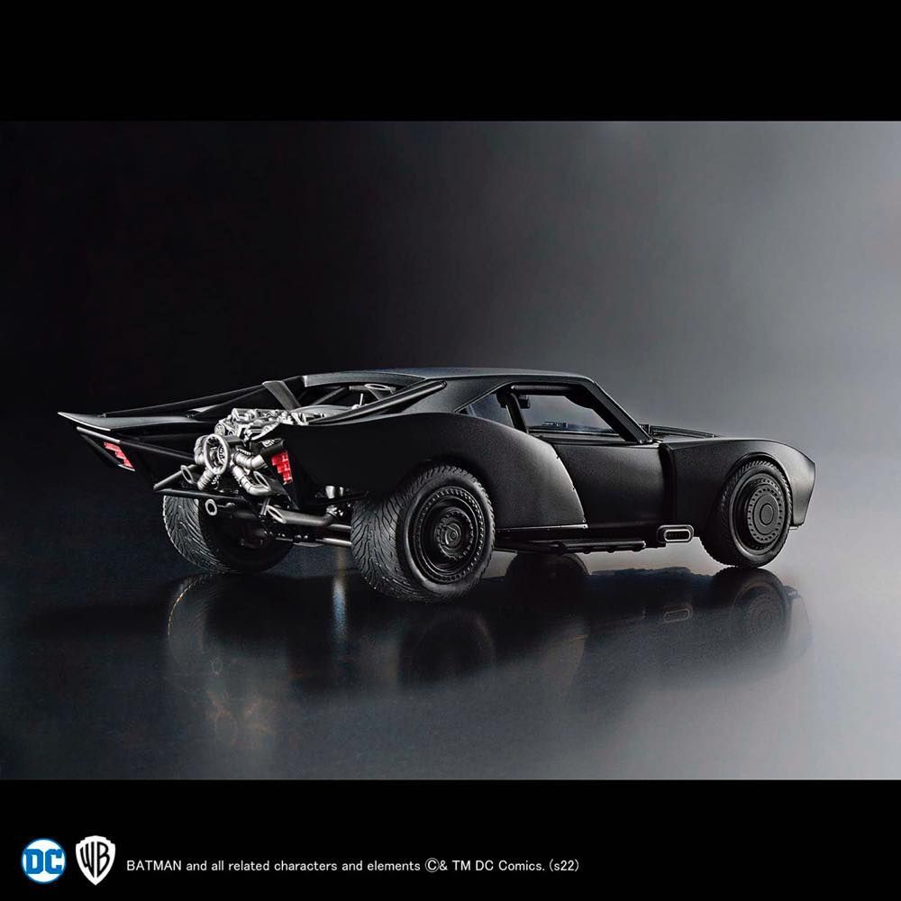 Mô hình lắp ráp Bandai 1/35 Model Kit Batmobile - The Batman Ver