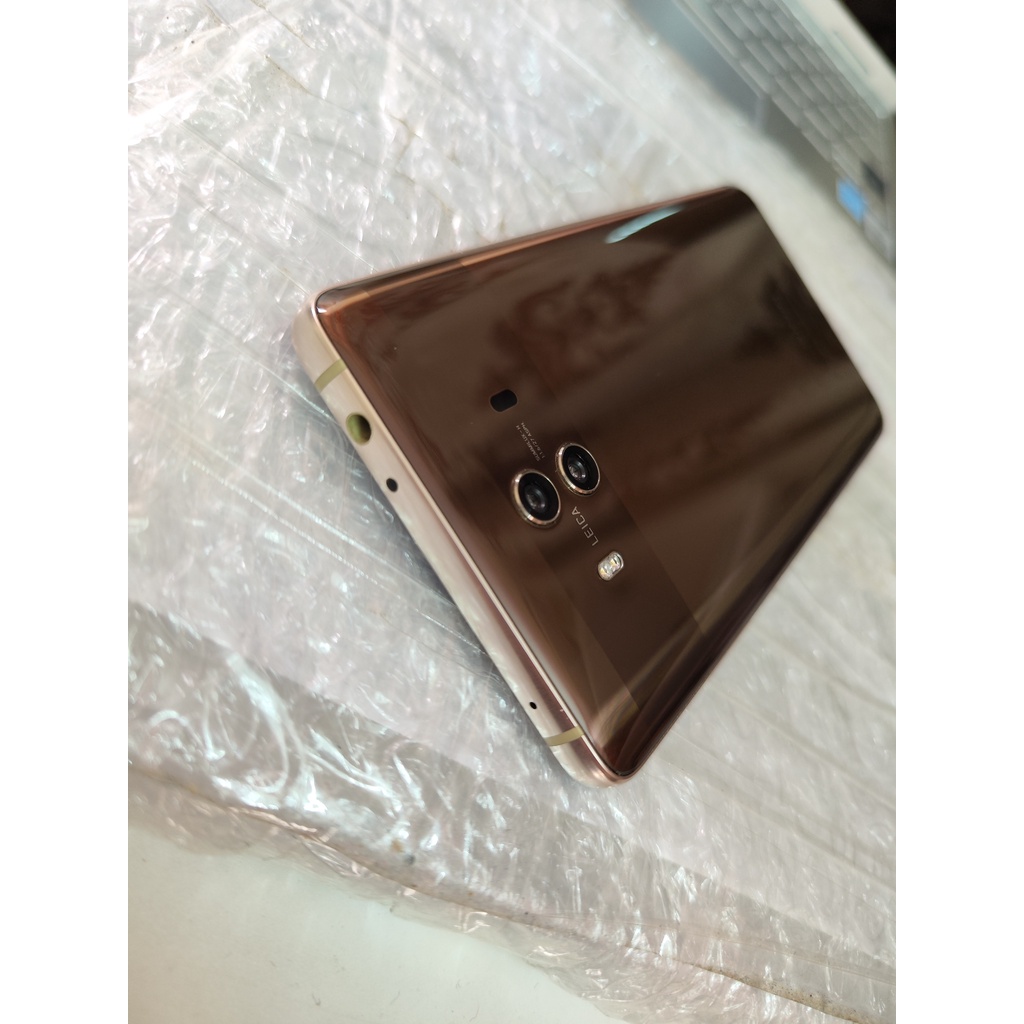 Điện thoại Huawei Mate 10 màu nâu cafe