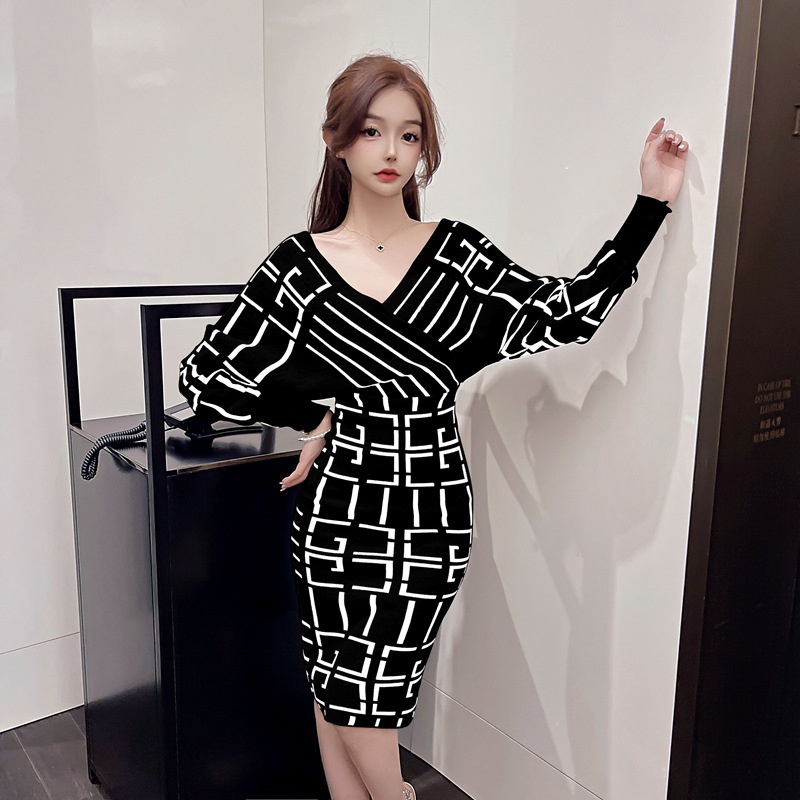 Đầm Dệt Kim Cổ Chữ V Phong Cách Thời Trang Pháp Dành Cho Nữ