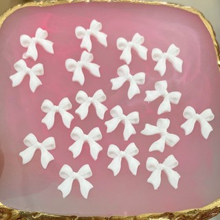 Charm nơ trắng đính móng - mini nails