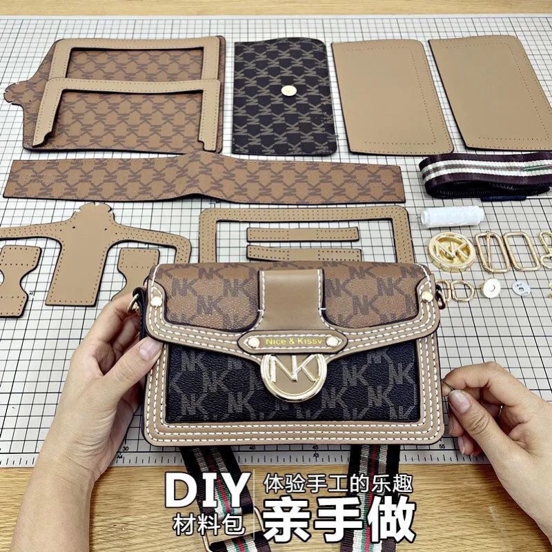 M56_Túi Da Hoạ Tiết NK DIY Tự May Handmade