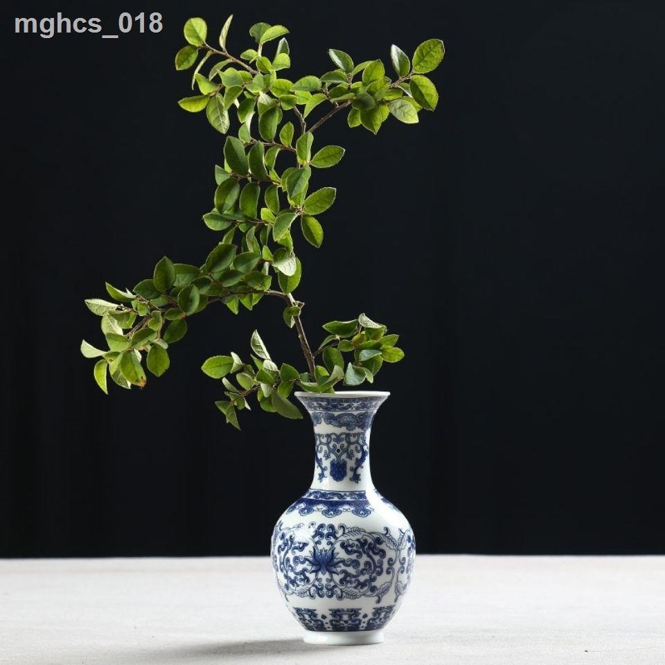 ☃ ♂ ۞ Vẽ tay phong cách Trung Quốc bàn trà phòng khách phong cách cổ điển sứ trắng xanh cắm hoa nhỏ bình gốm trang trí đ
