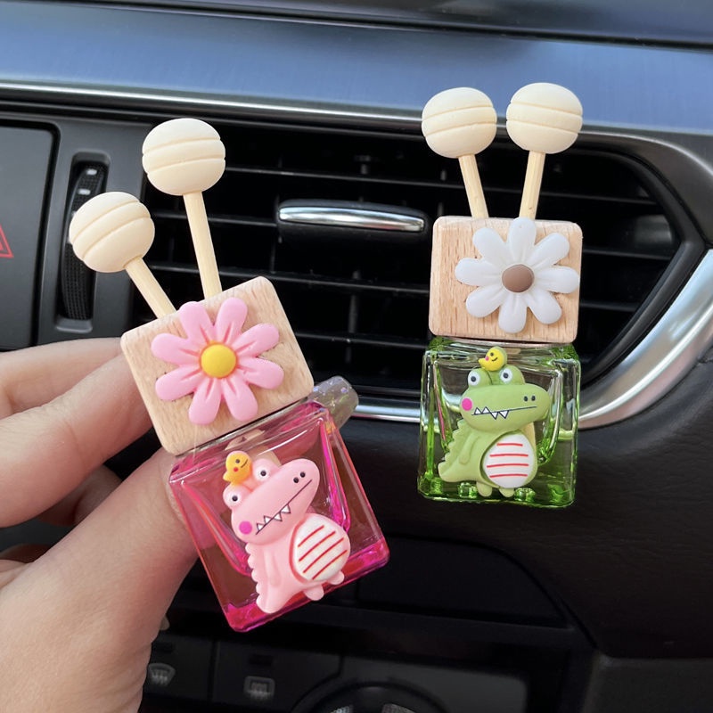 Chai Nước Hoa 10ML Gắn Lỗ Thông Gió Xe Hơi / Phòng Ngủ / Phòng Tắm