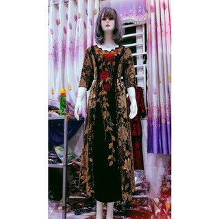 Đầm dạ hội nhủ