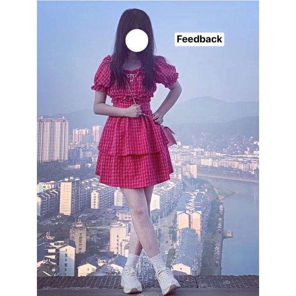 Váy hồng nơ lưng