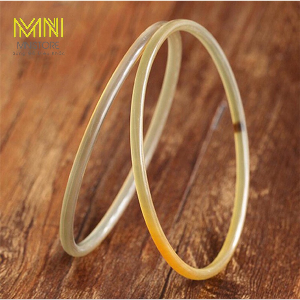 Vòng tuần sừng đeo tay màu sắc Trắng lưa kích thước 5,5-7,5cm dày 0,4-0,8cm trang sức đeo tay dành cho các chị em