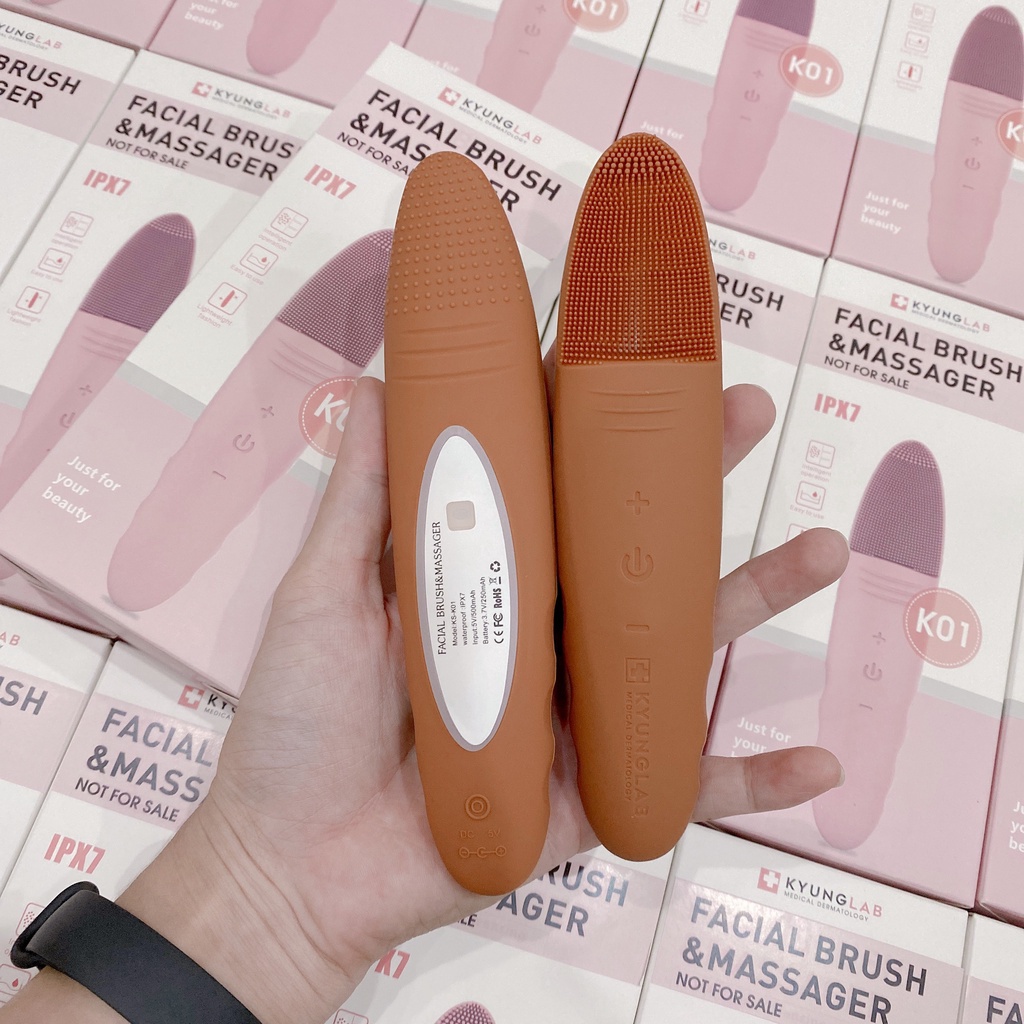 Máy rửa mặt Kyung Lab Facial Brush Massage 5 chế độ rung siêu âm 8000 lần/phút KyungLab