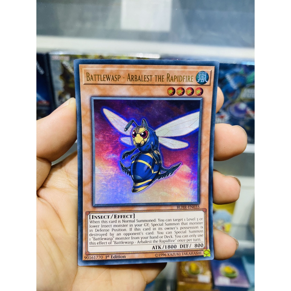 Thẻ bài YugiOh! Mã BLHR-EN035 - Battlewasp - Arbalest the Rapidfire - Ultra Rare - 1st Edition